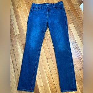 Old Navy Curvy Mid Rise Size 14 Long